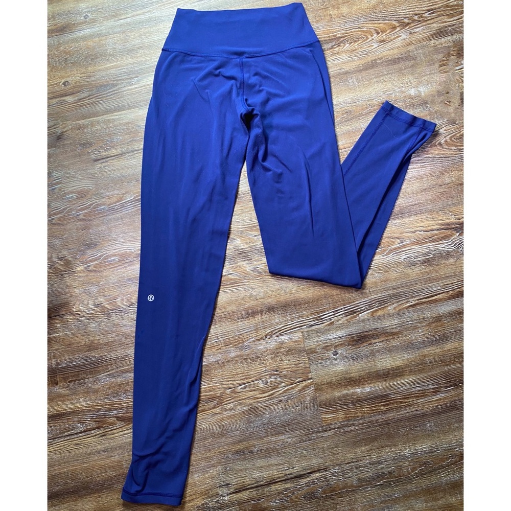 lululemon•royal blue 7/8th leggings SZ 4